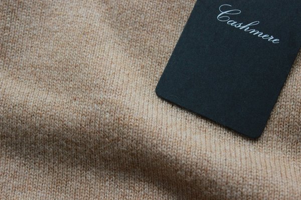 Quels sont les critères pour sélectionner des vêtements en cashmere pour un hiver douillet?